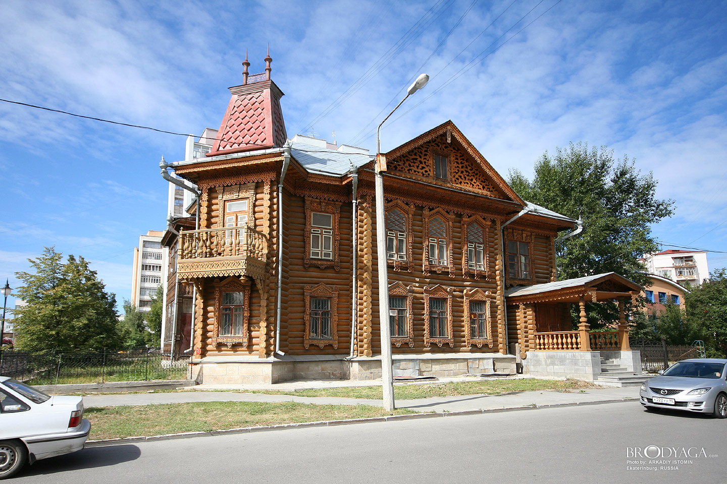 Второй домом купцов Агафуровых, Сакко и Ванцетти 28, Екатеринбург (Ekaterinburg)